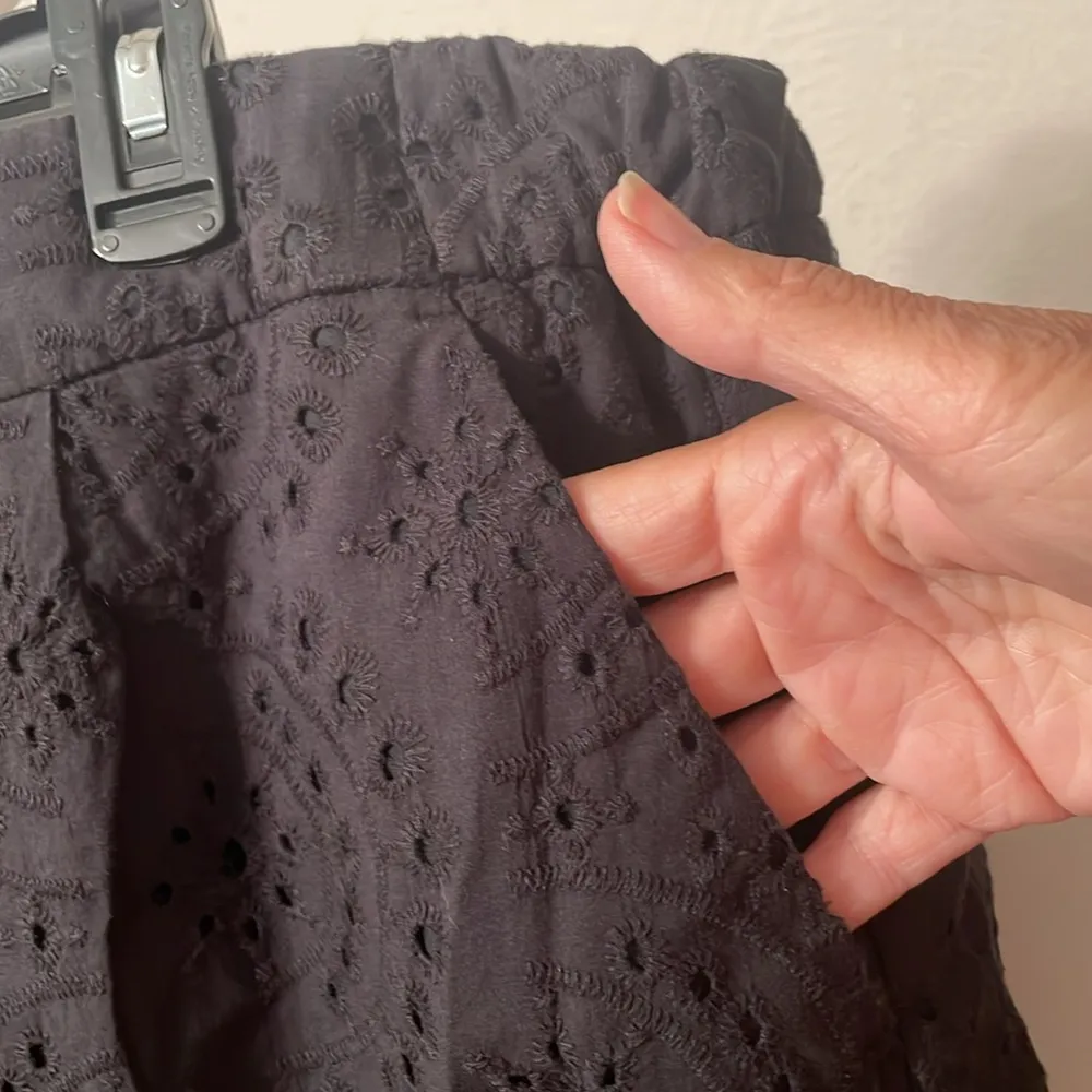 ✔️✔️✔️BOGOHO ✔️✔️✔️Black Eyelet Shorts - Image 4