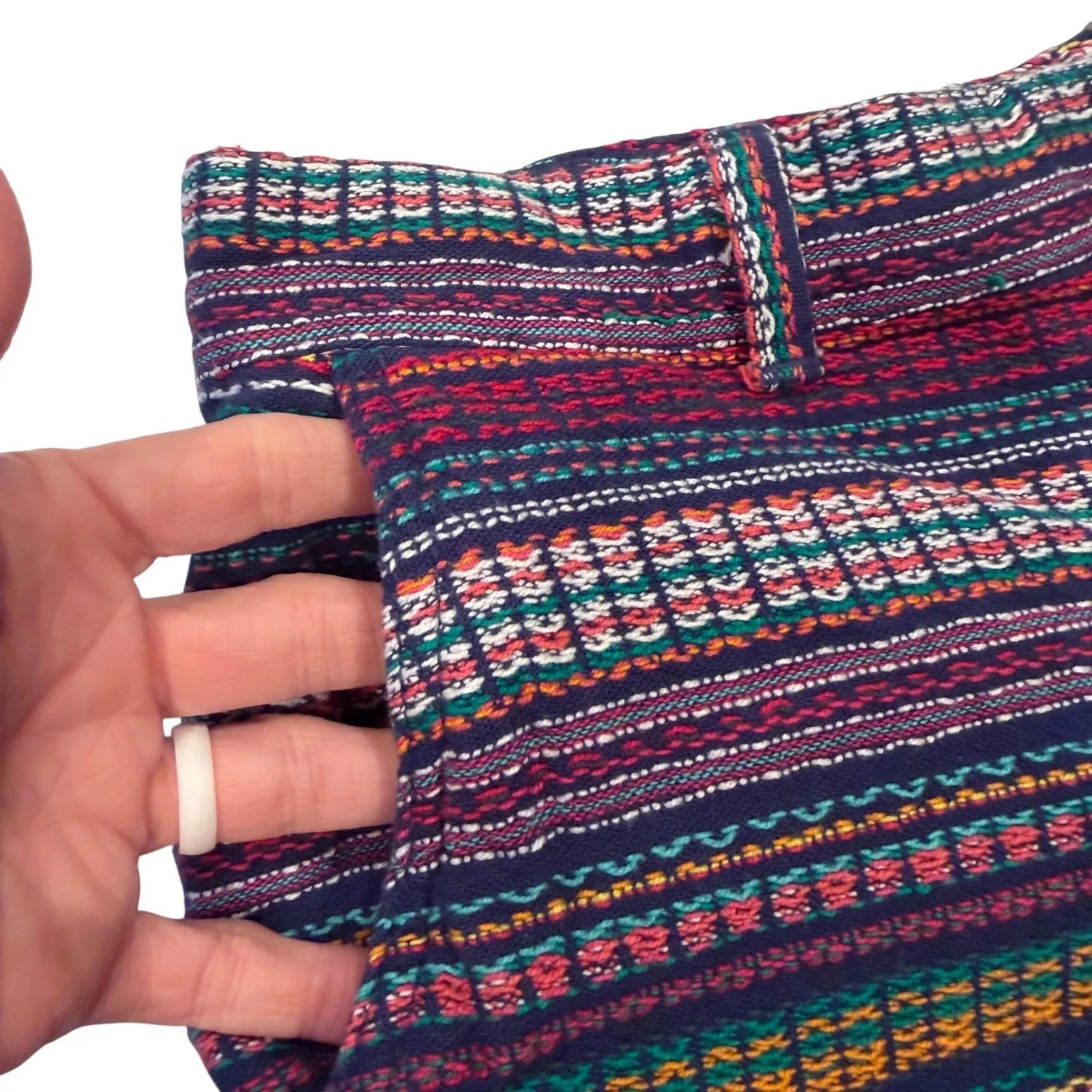 Gap‎ 3" City Shorts Women's 8 Multicolor Weave Boho Hippie Y2K Peasant Indie - Image 4