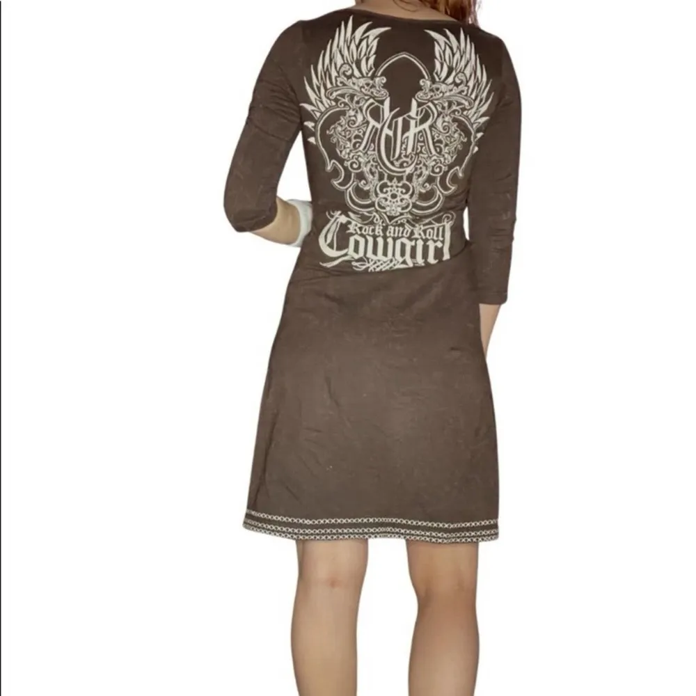 Rock & Roll Cowgirl Embroidered Angel Wing Brown/White V-Neck Shirt Dress - Image 8