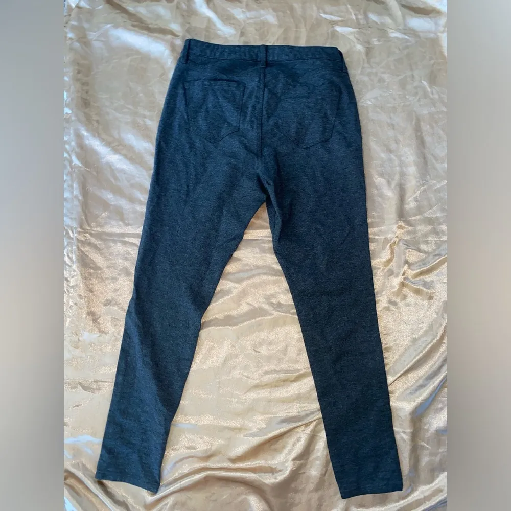Gray stretchy skinny slacks - Image 6