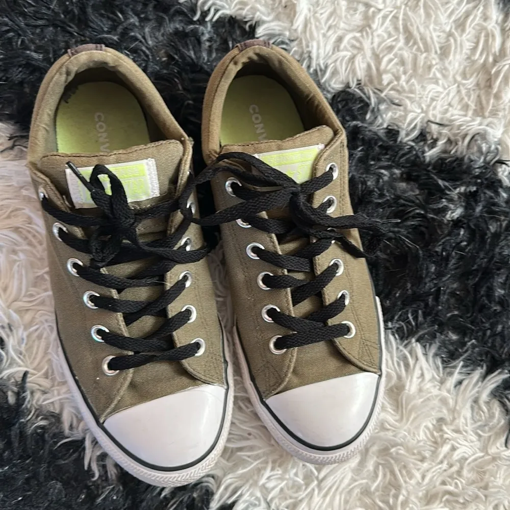 Converse Olive Green Canvas Sneakers with Black Laces, Junior’s 6 (Women’s 8) - Image 2