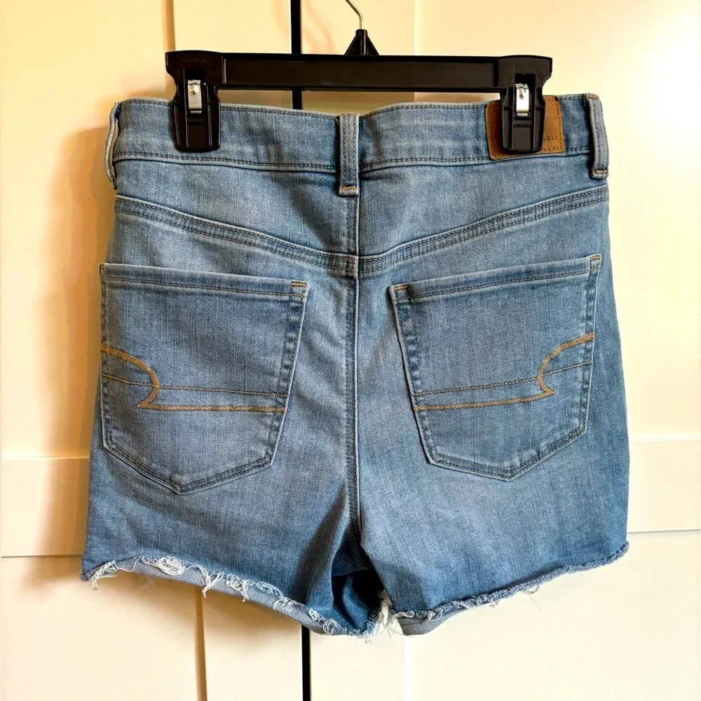 American Eagle Jean Shorts Super High Rise Shortie Size 6 - Image 2