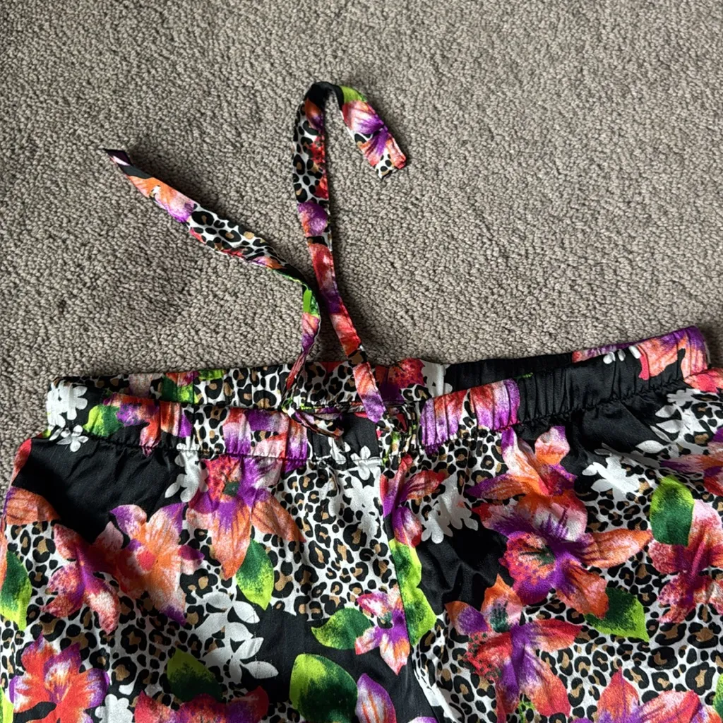 Victoria’s Secret Floral Animal Print Satin Pajama Set SIZE S - Image 4
