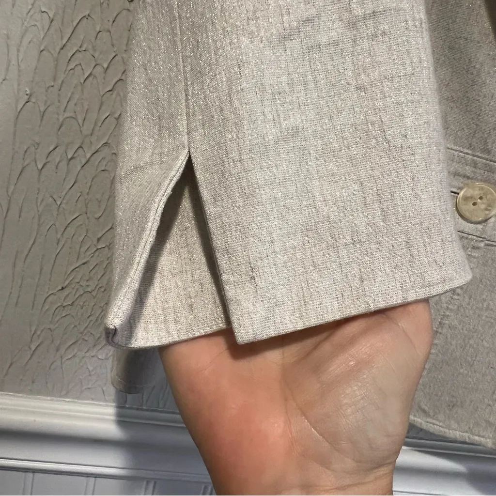 White House Black Market Cream Metallic 3/4 Sleeves One Button Blazer size 10 - Image 5