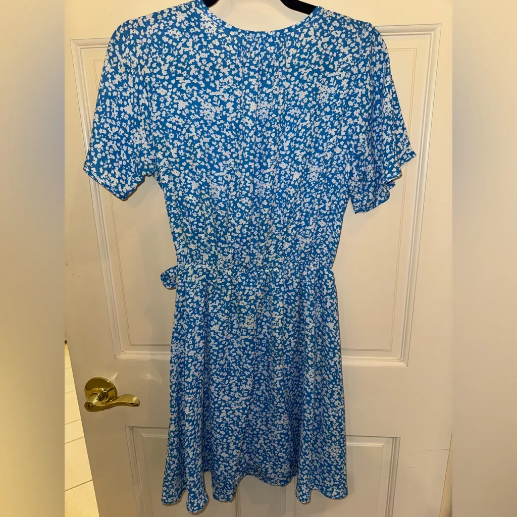 Sienna Sky Blue and White Floral Mini Dress - Image 2