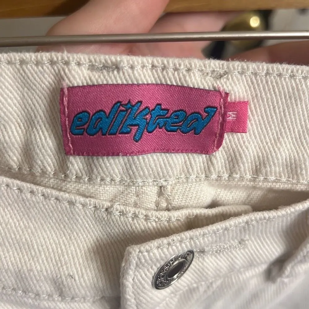 ✨EDIKTED Jayda Low Rise Beige Sz Medium Jeans✨ - Image 8