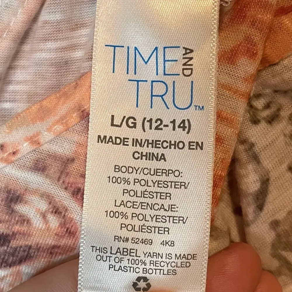 TIME AND TRU TOP T-SHIRT RHINESTONE FRONT SIZE L 12-14 CROCHET BACK - Image 4