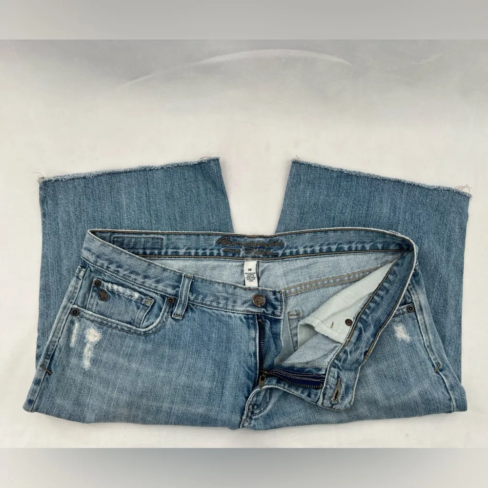 Abercrombie Bermuda Shorts 10 - Image 5