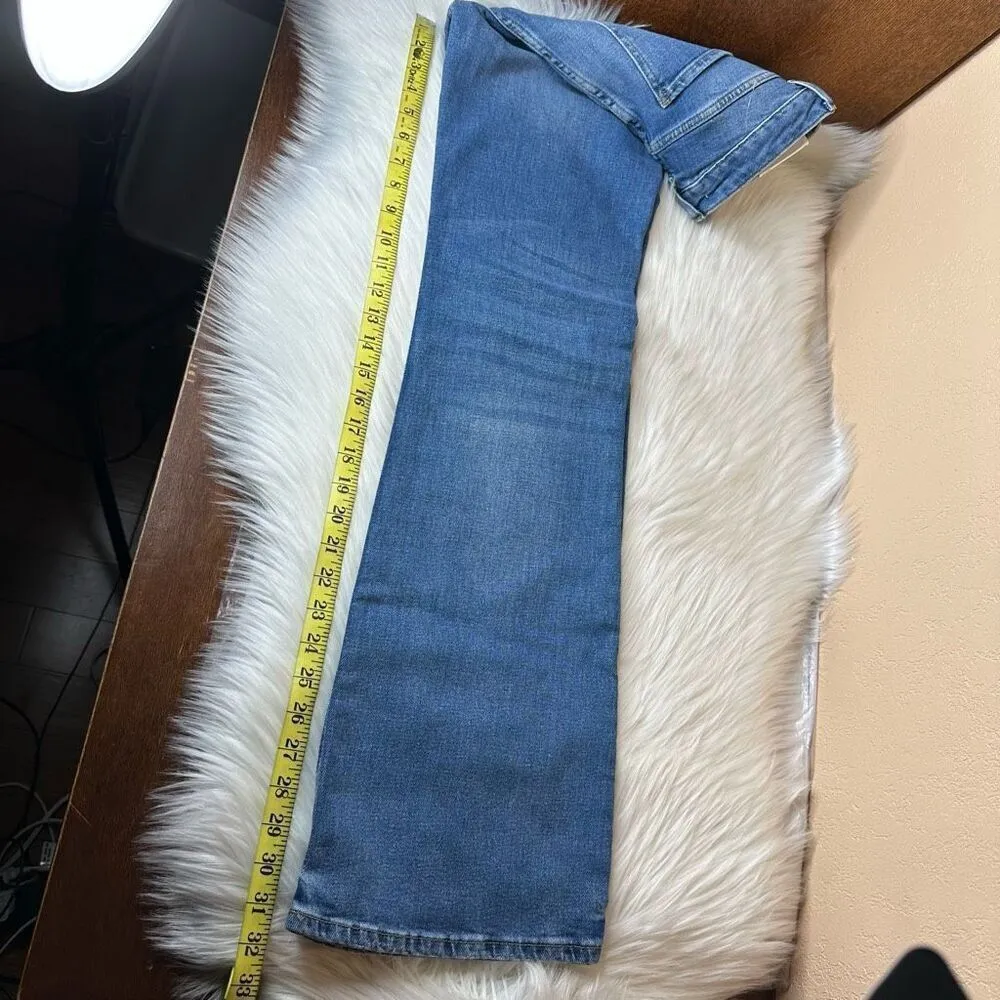 Forever 21 High Rise Slim Fit Flare Leg Jeans Size 29 - Image 6