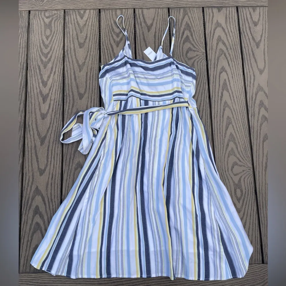 NWT Striped Loft Wrap Mini Dress Size 6 100% Rayon white blue and yellow stripes - Image 11