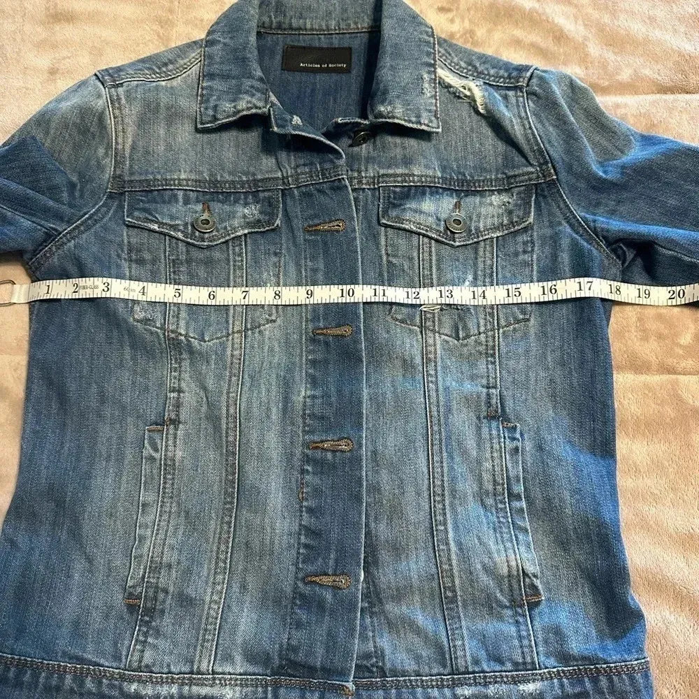 Articles of Society Jean Jacket Size Small Cropped Denim Distressed - Image 5