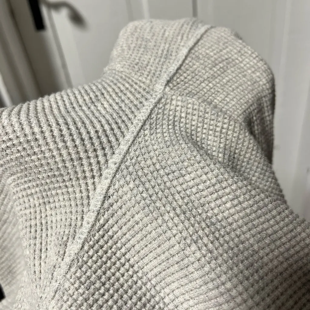 Pact Organic Cotton gray waffle knit joggers with pockets size XS - Image 6