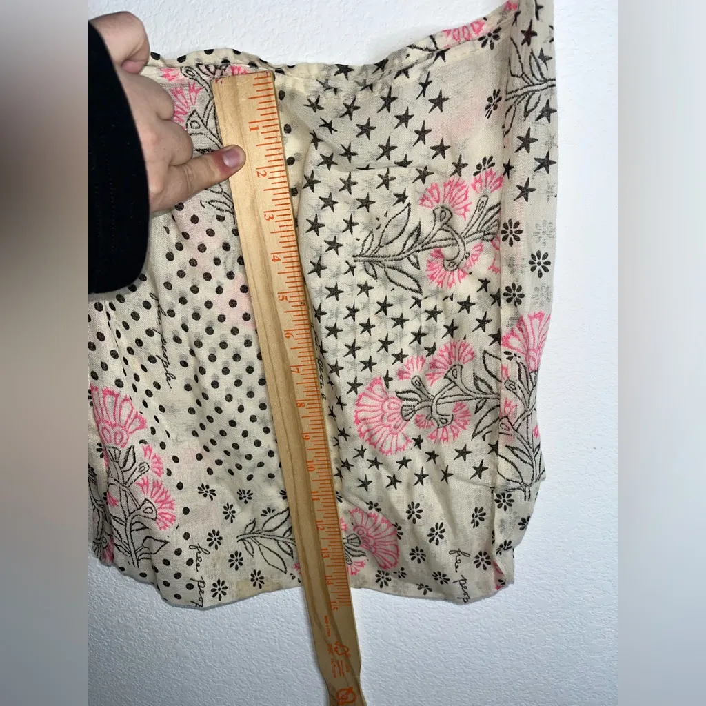 Free People Lightweight Hippie Floral Beachy Linen Semi Sheer Shopper Tote Bag - Image 11