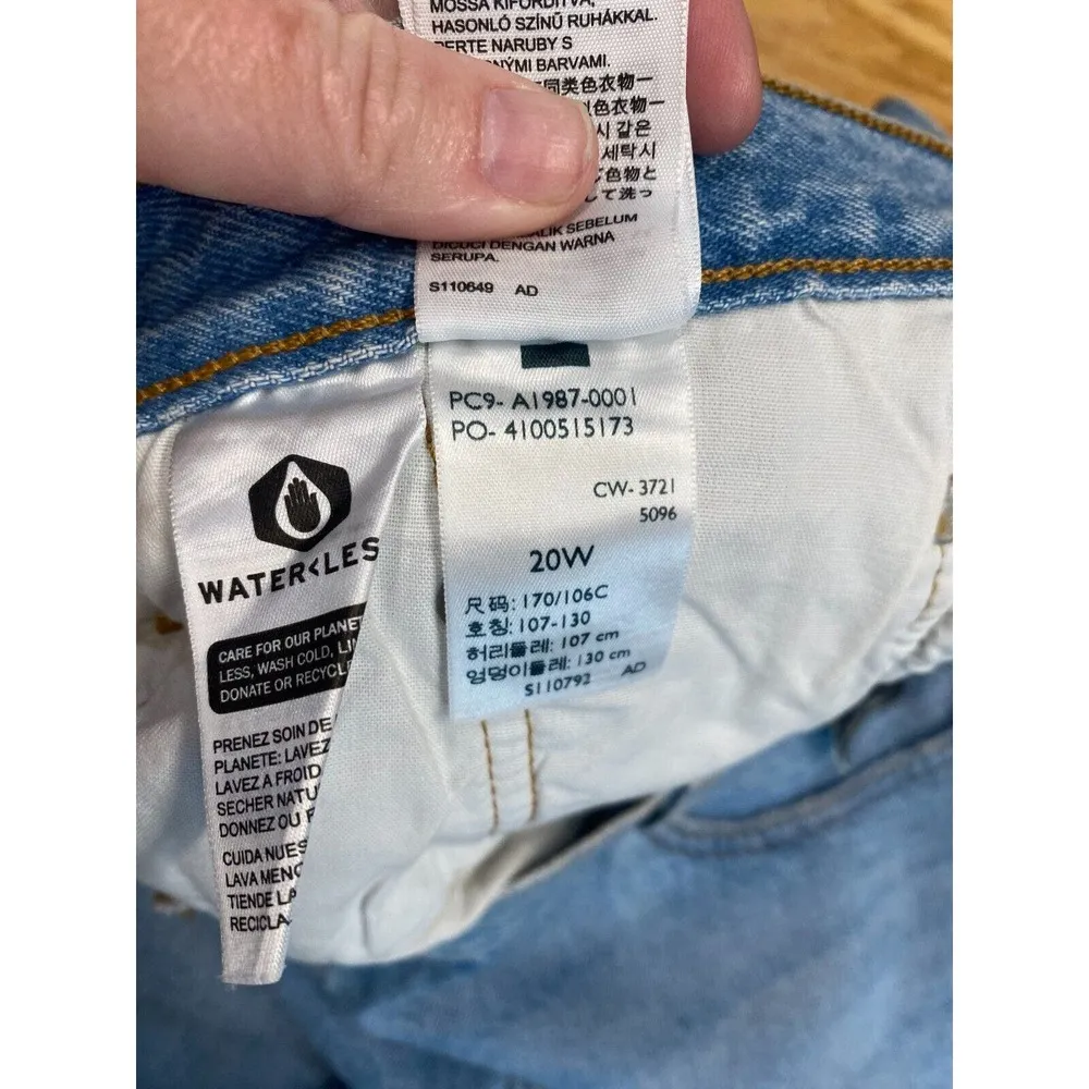 Levi's Jeans Shorts Womens 20W Blue Denim Distressed Casual Pockets Preppy B67 - Image 4