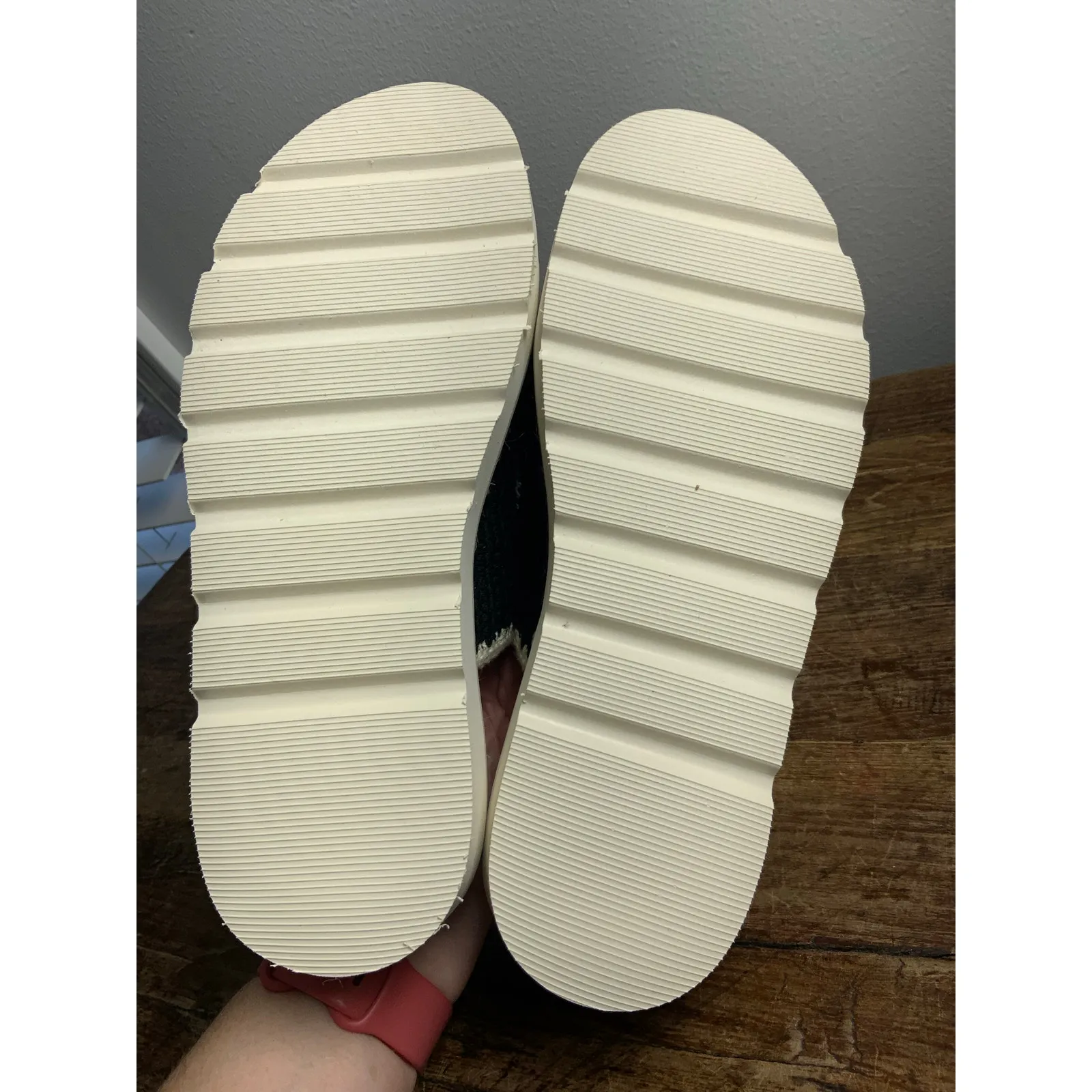 Madden Girl Mythical Platform Sandals size 8.5 - Image 5