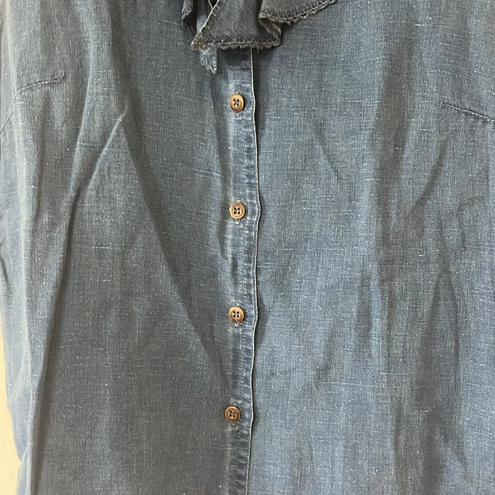 Super Cute Ruffle Button Down Tank - Image 4