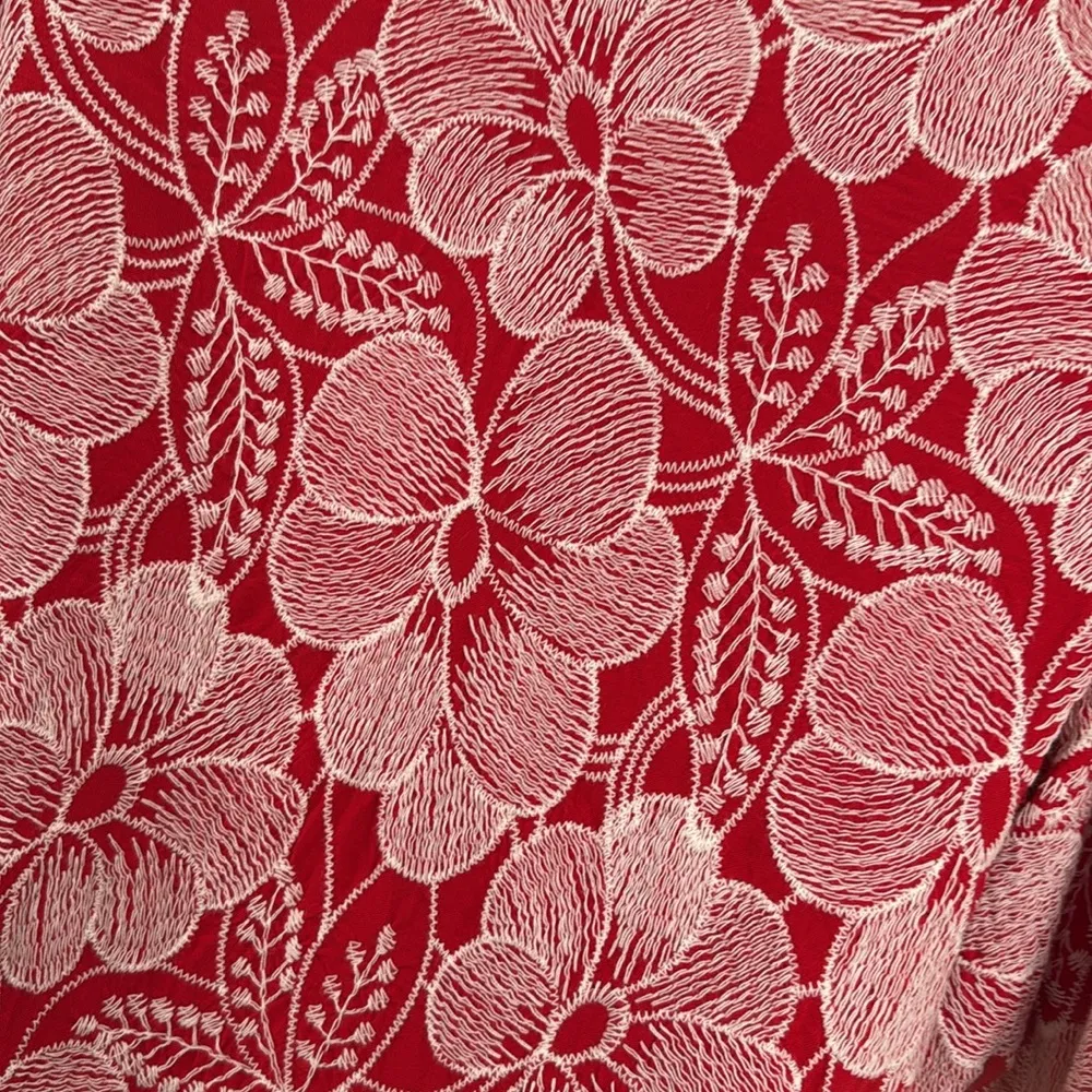 SOLITAIRE EMBROIDERED BLOUSE SZ: L - Image 3