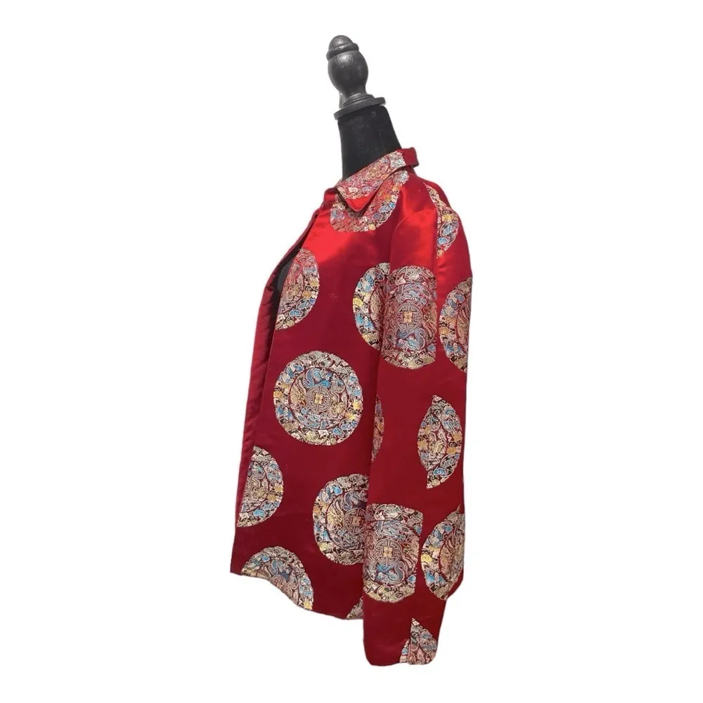 Vintage 80’s Red Oriental
Embroidered Reversible Jacket Size L - Image 4