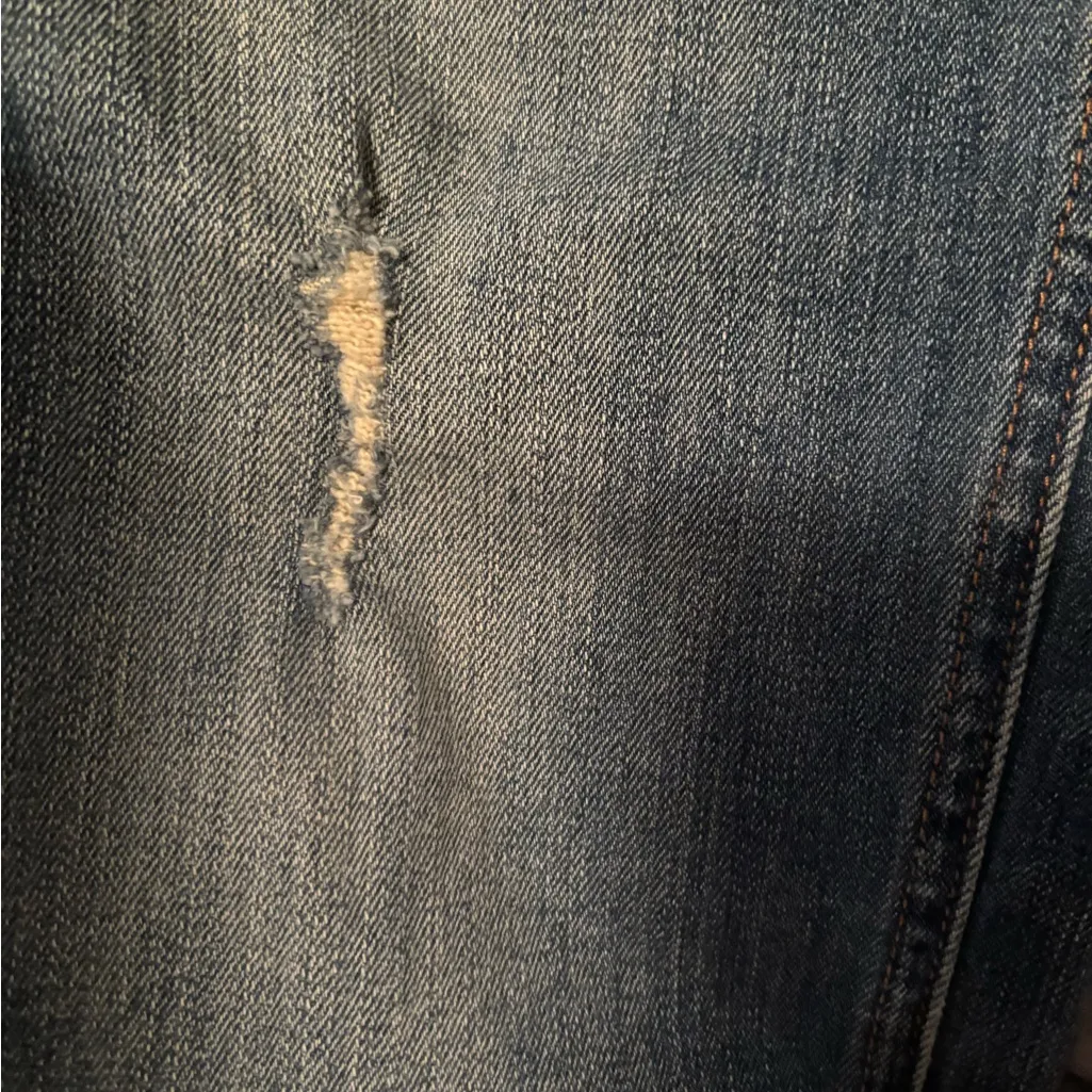 Gap 1969 jeans size 27 short - Image 3