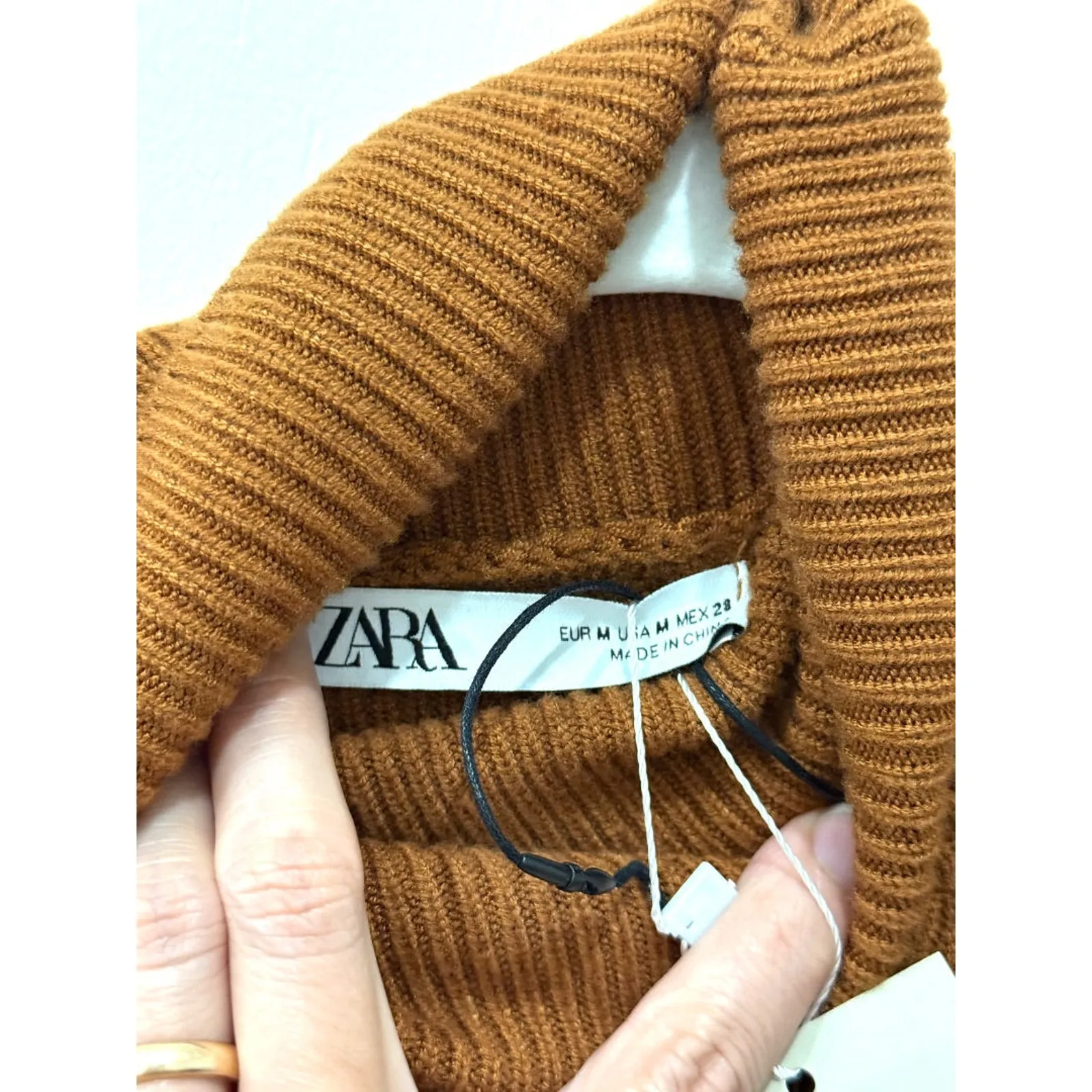 Zara Ribbed Tie Cuff Turtleneck Pullover Sweater Rust Brown Women's Size Medium - Image 6