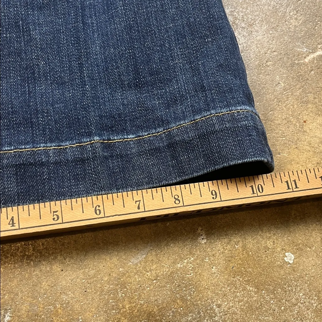 Express Dark Blue Eva Fit and Flare trouser Jeans
Size: 10s (See measurement) - Image 7