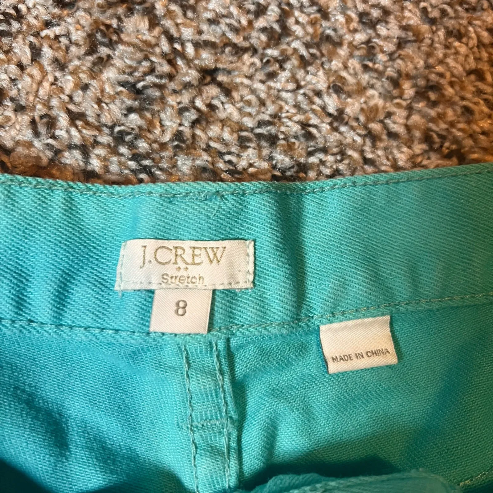 J.Crew Stretch Shorts Casual Everyday Green‎ Size 8 - Image 2