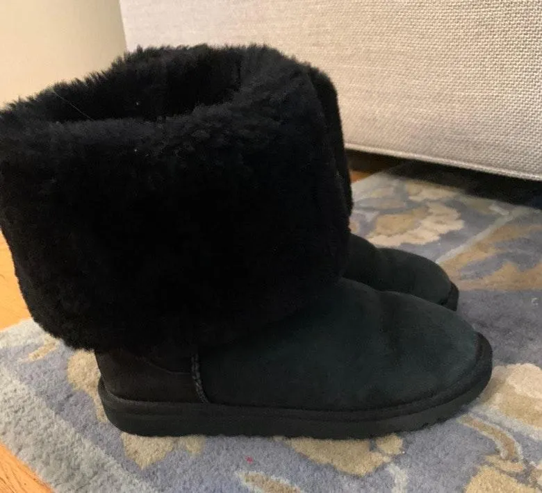 UGG Black Tall - Image 2