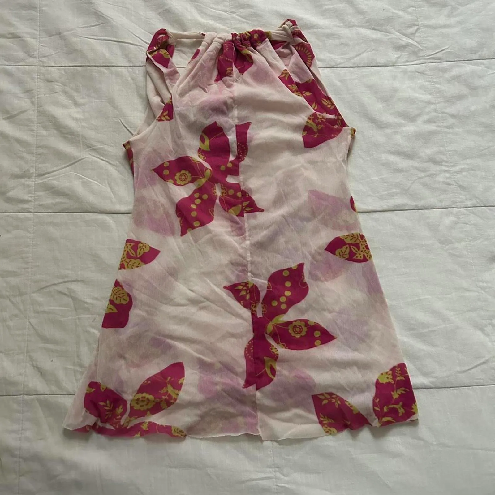 Sweet Pea Pink and cream floral print layered mesh halter top Size medium - Image 6