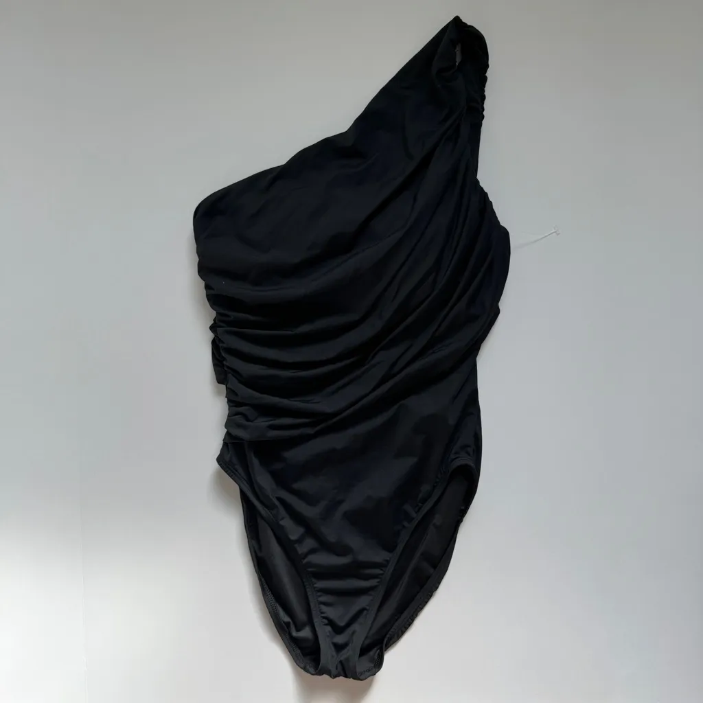 La Bianca Island Goddess Ruched One Shoulder One Piece Black Size Small - Image 2