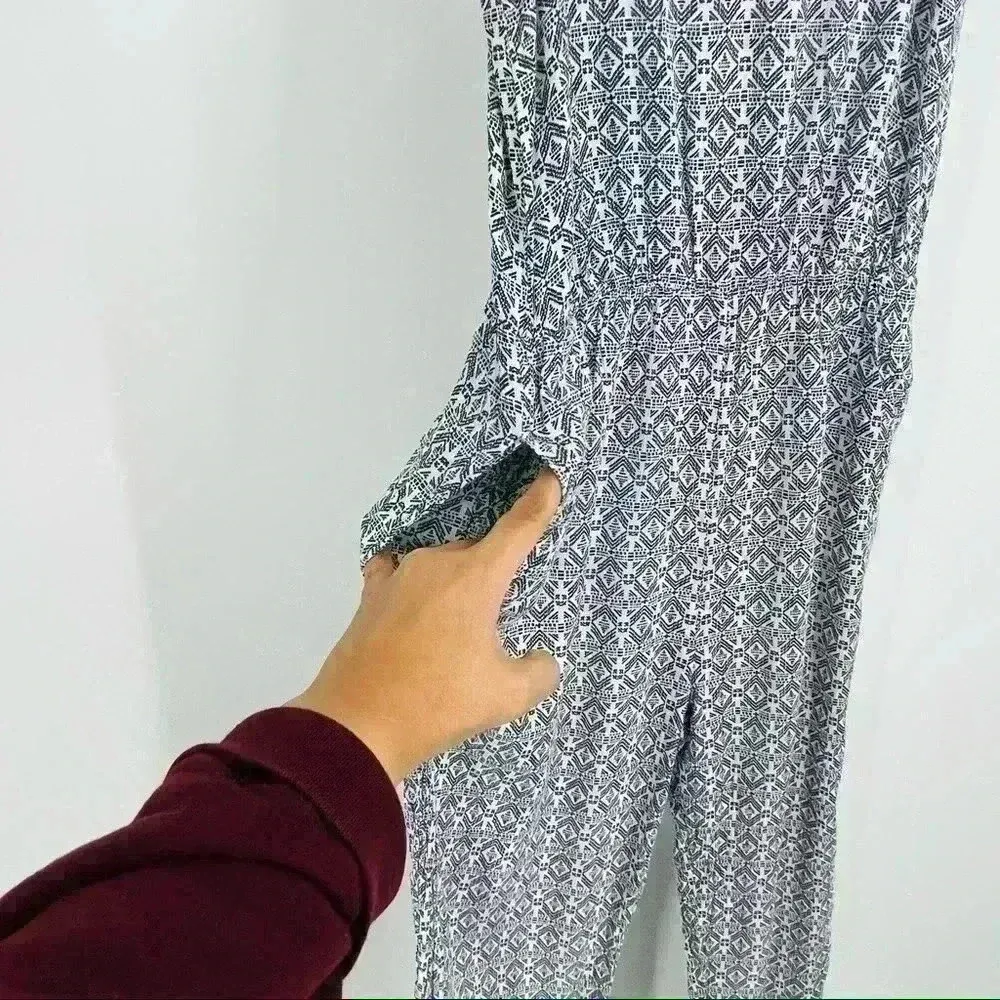 ZARA  Spaghetti Strap Boho Printed Jumpsuit with Pockets Size‎ Medium - Image 5