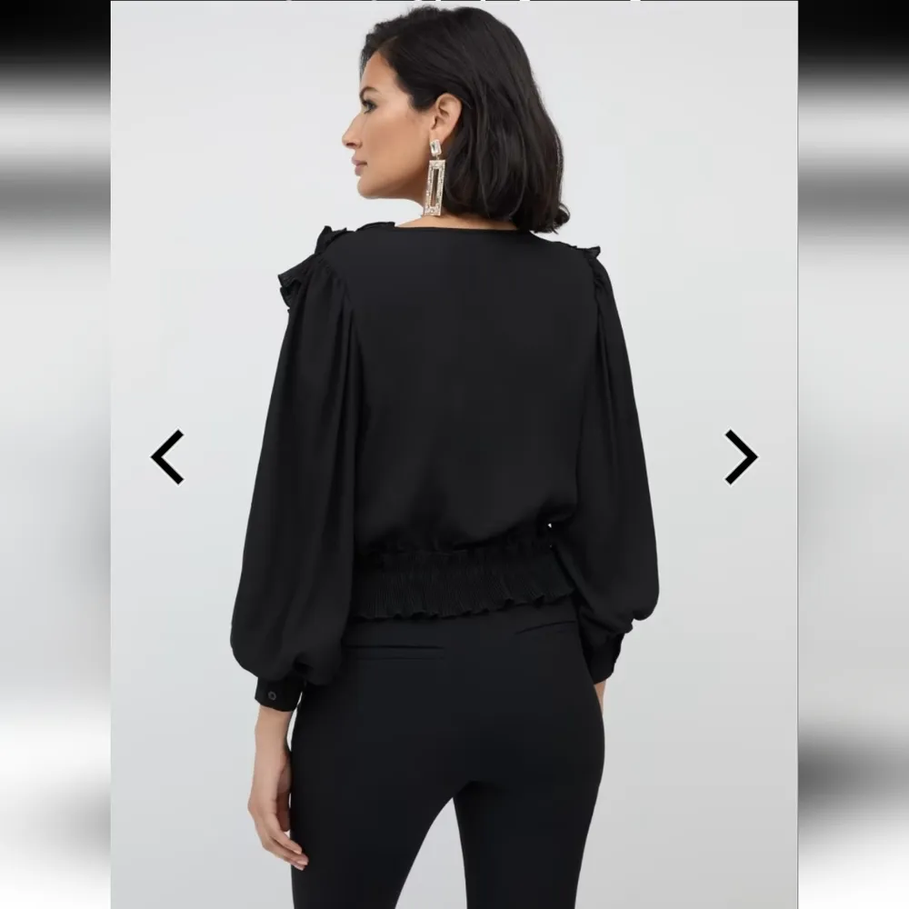 NWT New York & Company Ruffle-Front V-Neck Blouse Size XL - Image 2