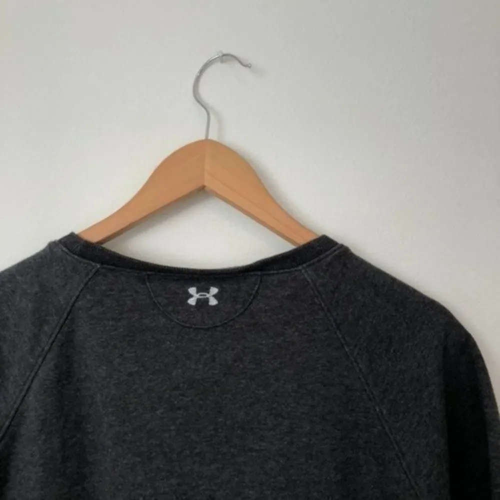 UNDER ARMOUR Loose Fit Gray Short Sleeve Sweatshirt Pullover Workout Active SPOT - Image 7