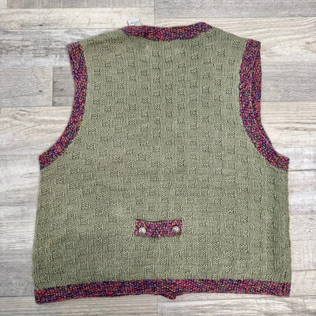 Vintage Portraits by Northern Isles hand knit sweater vest green small R31 - Image 6