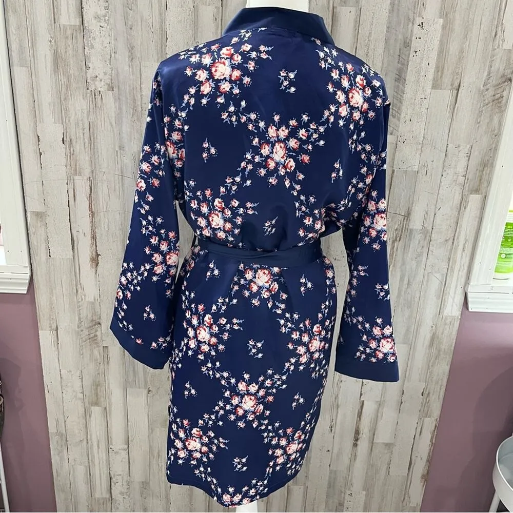 Morgan Lane X FabFitFun Navy Blue Floral Satin Robe S/M - Image 5