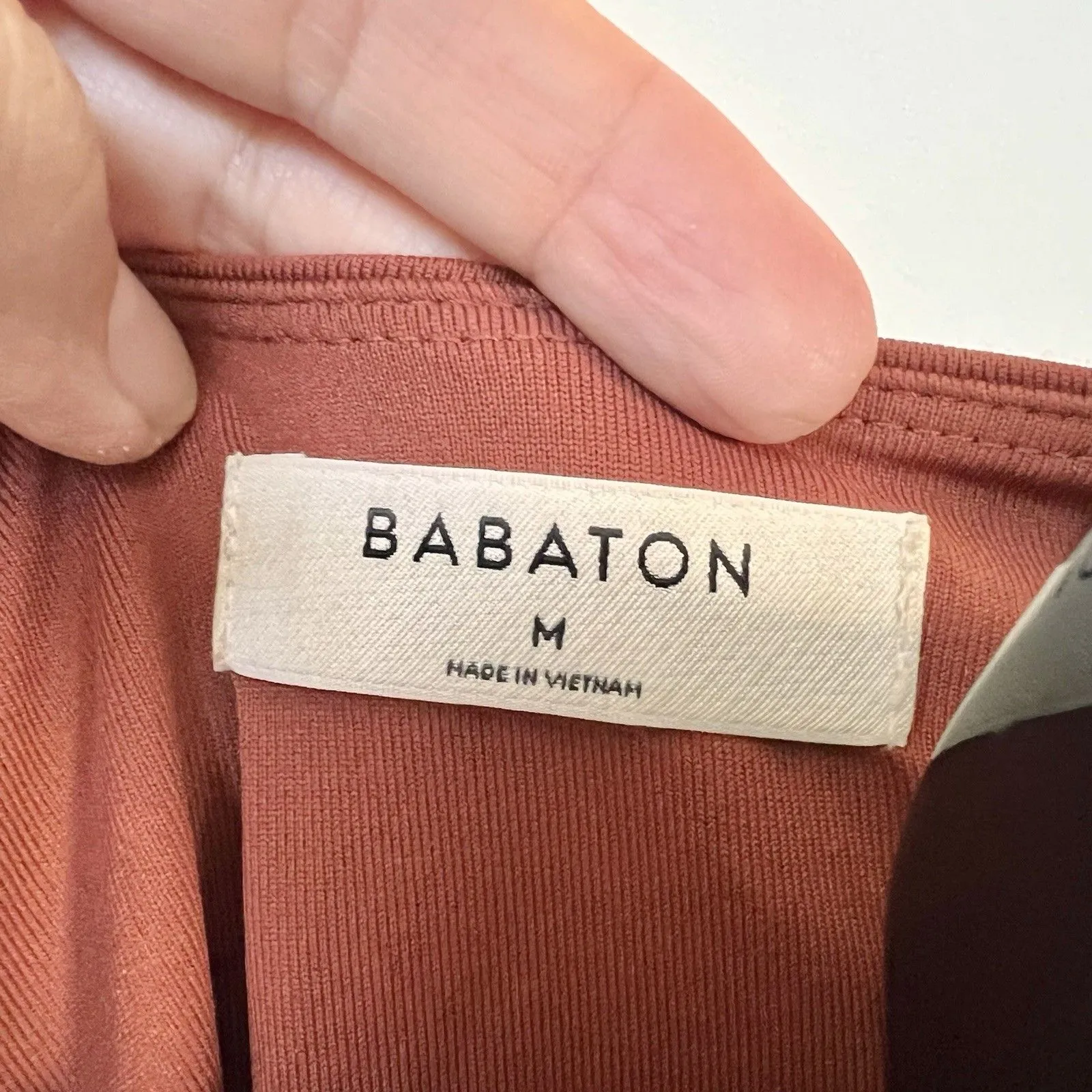 Aritzia Babaton Contour Women's Copper Rust Crewneck Short Sleeve Bodysuit Med - Image 4