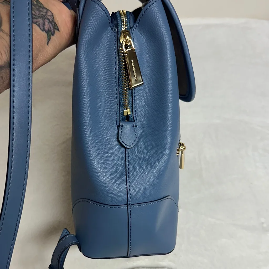 Michael Michael Kors

NEW HARRISON MEDIUM SAFFIANO LEATHER BACKPACK MSRP 358 - Image 3