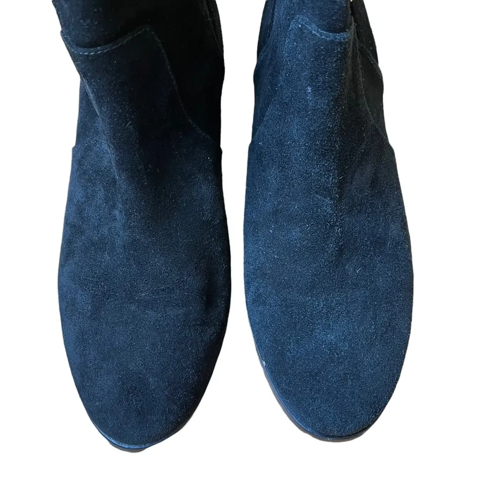 Michael Michael Kors Black Suede V Cut Ankle Boots - Image 6