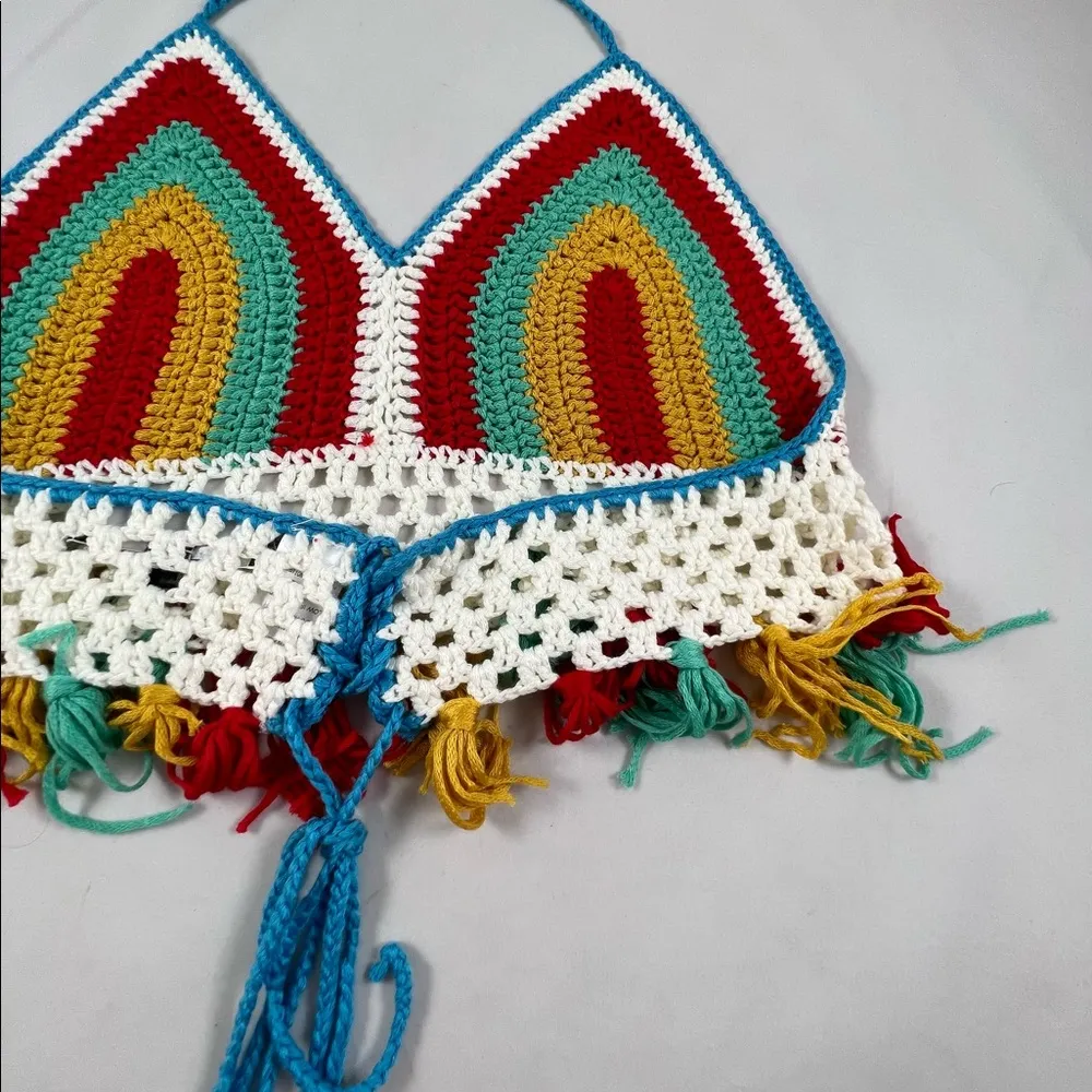Blue Bush LG knitted string rainbow halter top - Image 4