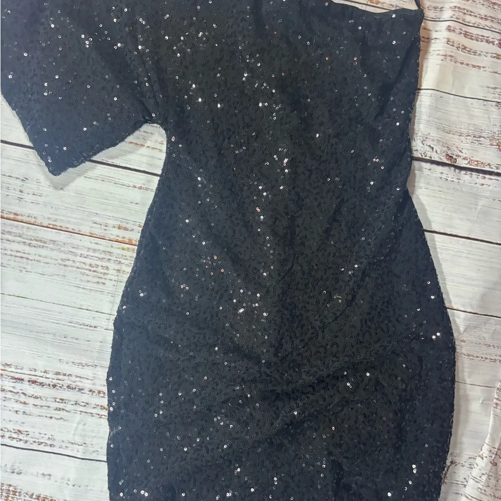 B. Darlin Black Sequin Short Sleeve Party Dress, Size 3/4 - Image 2
