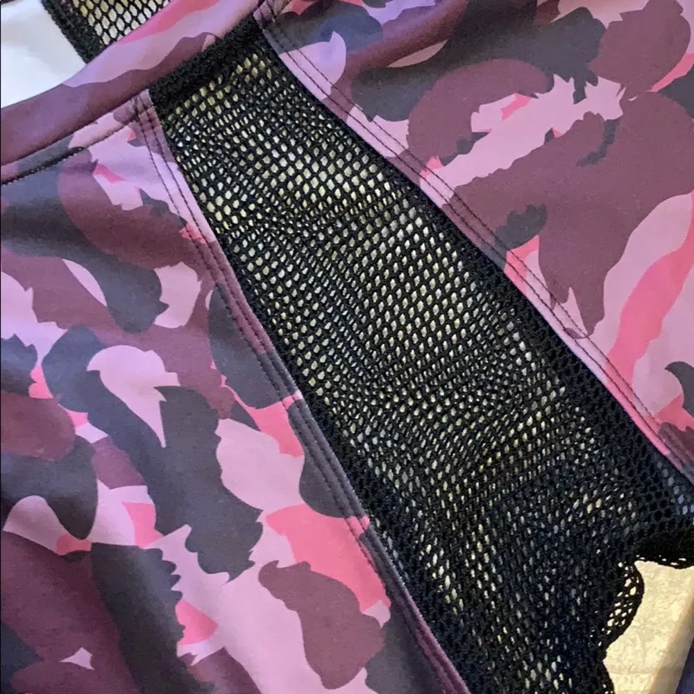 Noli Purple Camo Sweater Size XS - Image 2