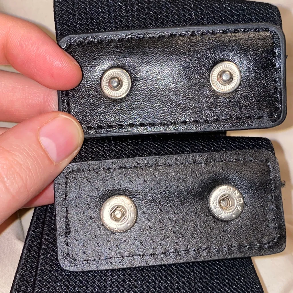 Dots Feather Mid Waist Stretchy Fashion Belt With Button Closure Black - Image 7