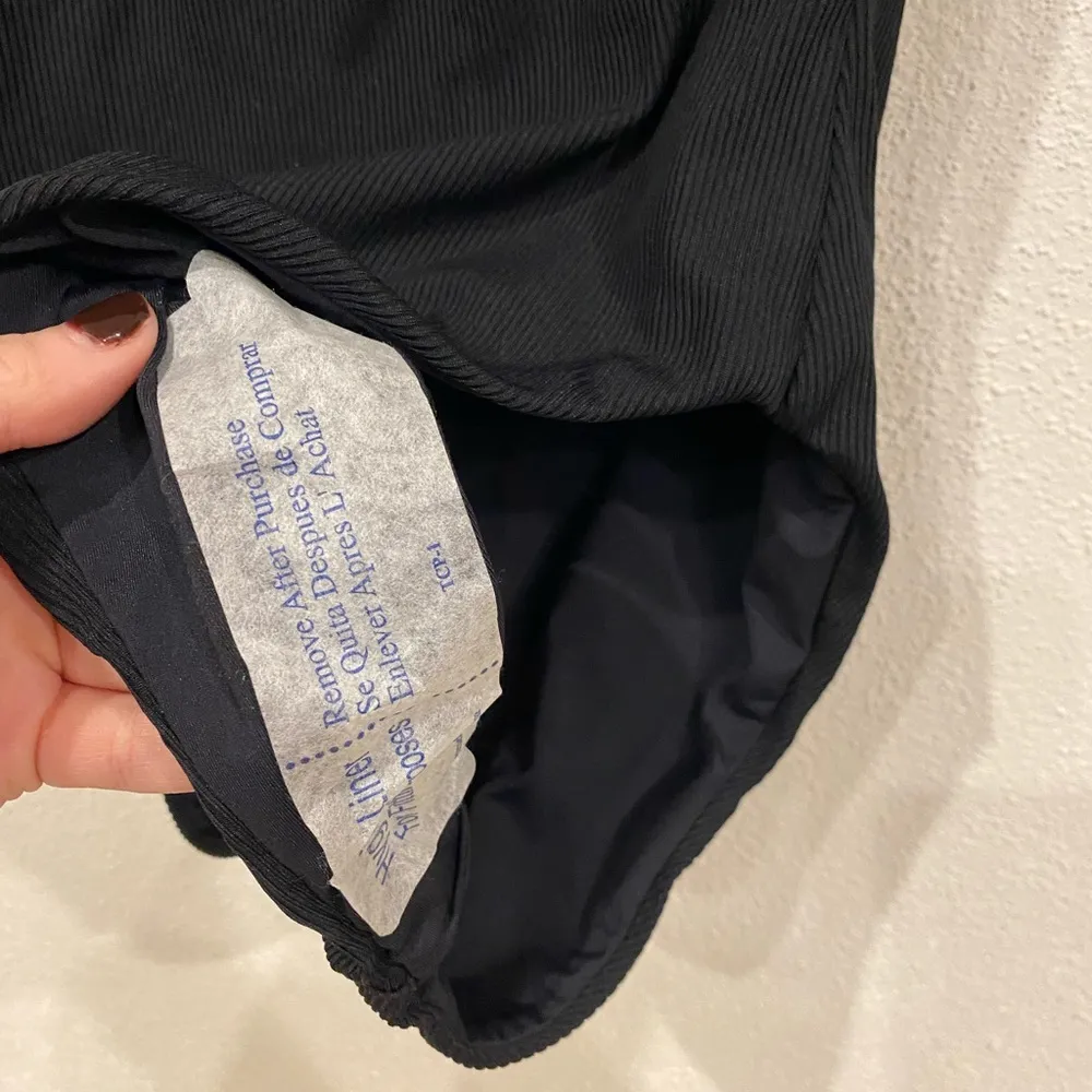 l*space NEW  Ribbed Phoebe One Piece Swimsuit Size 4 - Image 3