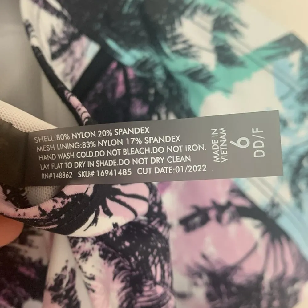 Torrid size 6 one piece swim suit floral black dd/f plus 6x - Image 8