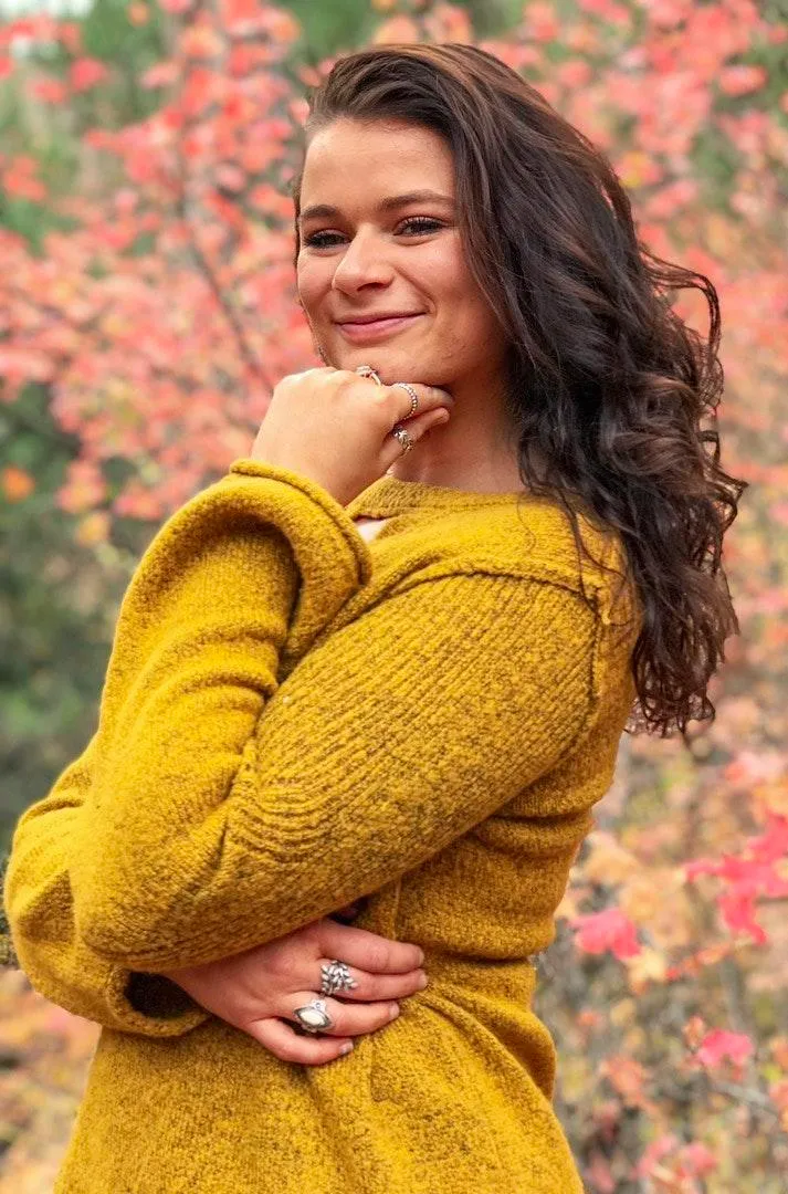 Oversized Yellow Sweater - Image 7