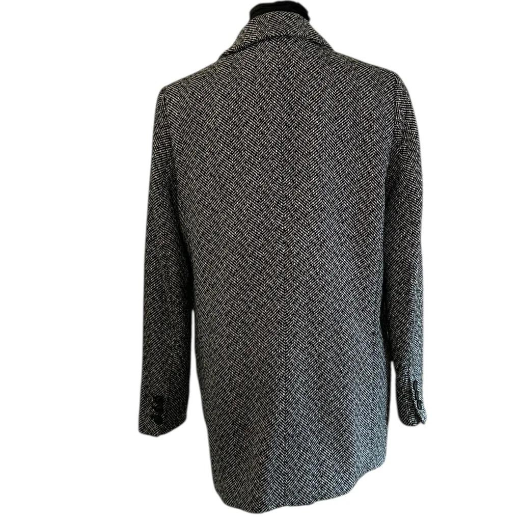 H&M Gray & White Double Breasted Blazer(Size Medium) - Image 4