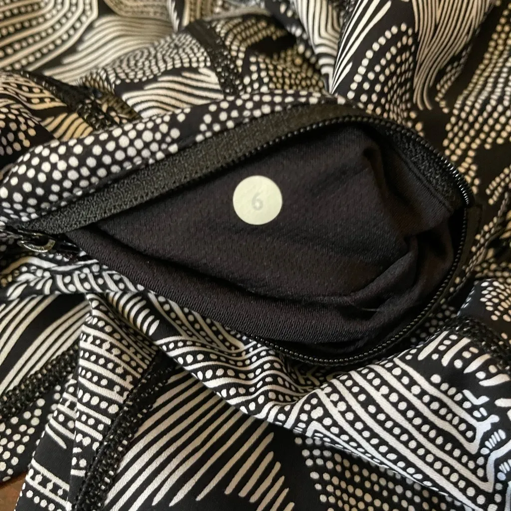 Lululemon Pace Rival Crop 22” - Image 5