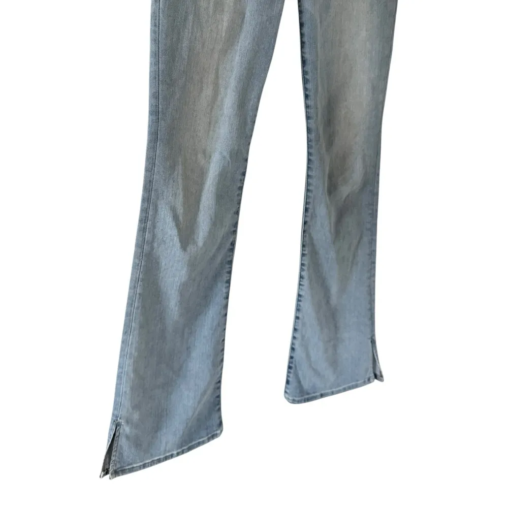 Frame Le Mini Boot Jeans in Grenoble - Image 9