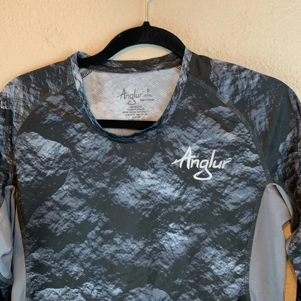 Anglur women’s fishing shirt sz M outdoor fishing hiking boating sports *flaw Gray Size M - Image 4