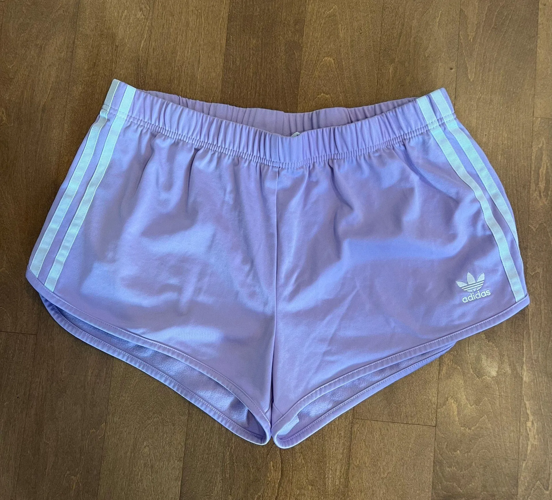 Adidas Lilac Tank Top And Short Set - Image 2