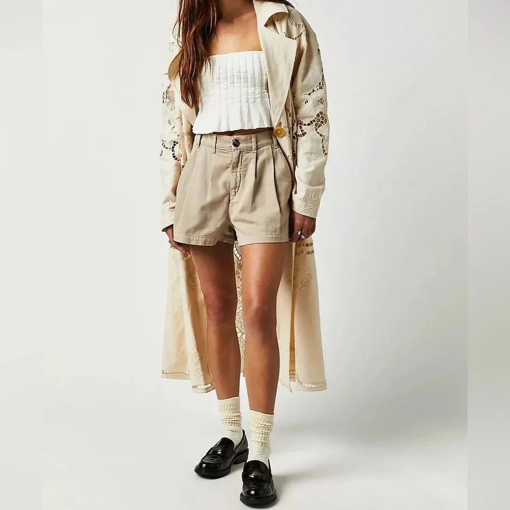 Free People Billie Chino Shorts - Size 10 - Almond Milk (color) -‎ NWOT - Image 13